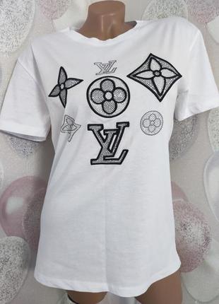 Женская футболка lv