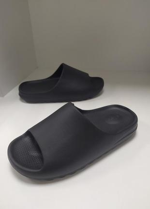 Черные шлёпанцы 37-40р