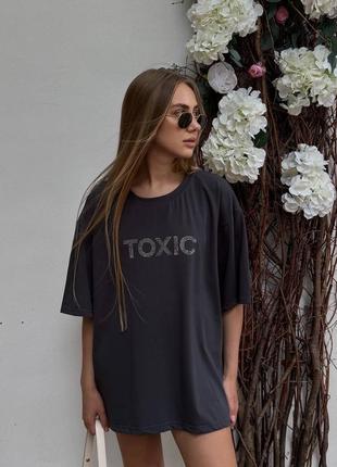 Женская футболка toxic