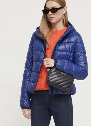 Продам куртку hugo boss