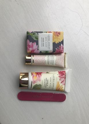 Набір доглядових засобів для рук