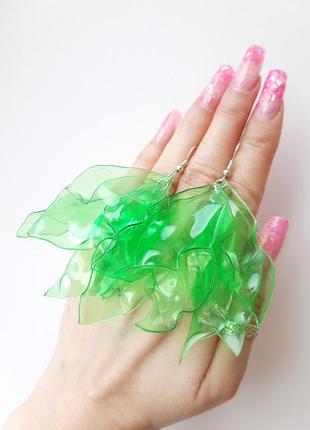 Сережки  листя ручних робіт зеленої біжутерія hand made сережки пластик легкі повітряні яскраві бохо етно