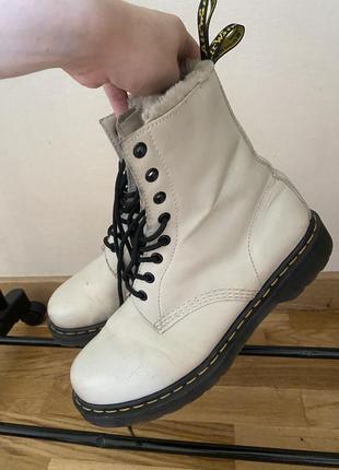 Ботинки  зимние. соботы dr.martens. мартинсы