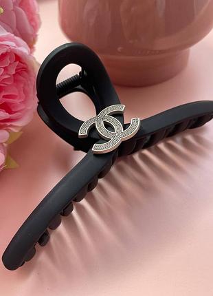 Брендовий крабік у стилі chanel