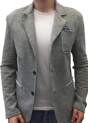 Літній італійський піджак