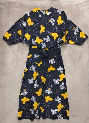 Шикарное шёлковое платье red valentino
