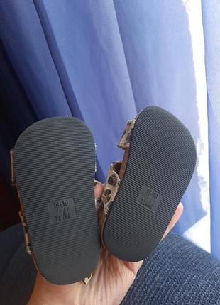 H&m сандалі леопардові 18/19 р3 фото