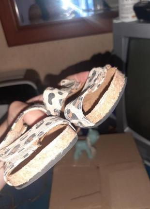 H&m сандалі леопардові 18/19 р7 фото