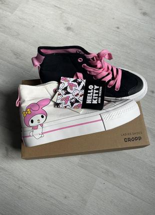 Продам кеди cropp. нові! з коробкою.