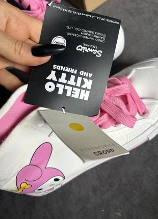 Продам кеди cropp. нові! з коробкою.