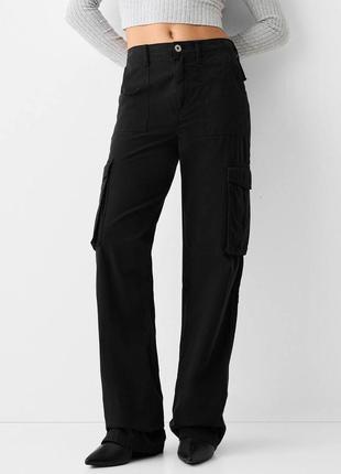 Карго штани bershka cargo straight