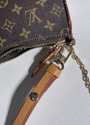 Сумка у стилі louis vuitton easy pouch on strap monogram brown3 фото