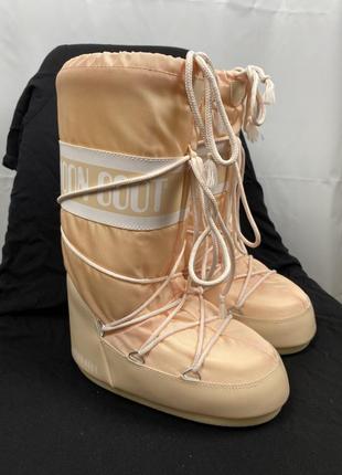 Черевики луноходи moon boot tectica