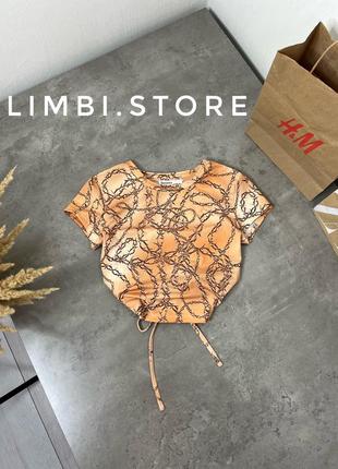 🌷новый укороченный топ с открытой спинкой от bershka