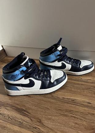 Высокие кроссовки nike air jordan 1 retro high blue white