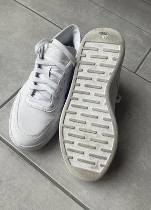 Кросівки шкіряні adidas оригиналінал2 фото