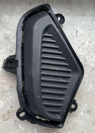 Накладка протитуманної фари ліва toyota rav4 v 2019p. 52128-42180