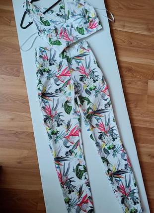 Очень классный костюм топ брюки total floral