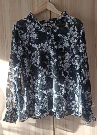 Блузка полупрозрачная в цветочках. vrs fashion