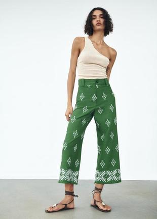 Льняные брюки с вышивкой от zara в этно/бохо стиле р. s