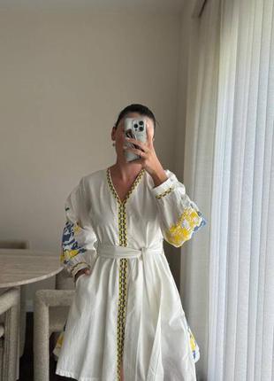 Колоритна сукня з вишивкою, українська сукня вишиванка, етно плаття з вишивкою в українському стилі