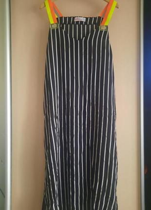 Класний сарафан,легкий,робить вашу фігуру стрункою,туреччина