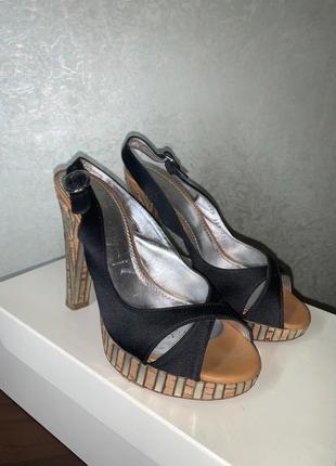 Casadei босоніжки р.35,5/36