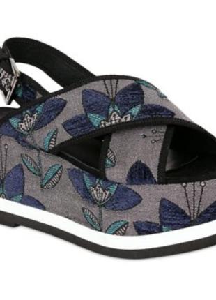 Босоніжки furla  оригінал