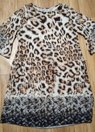 Трендовое леопардовое платье свободного кроя р 42/44