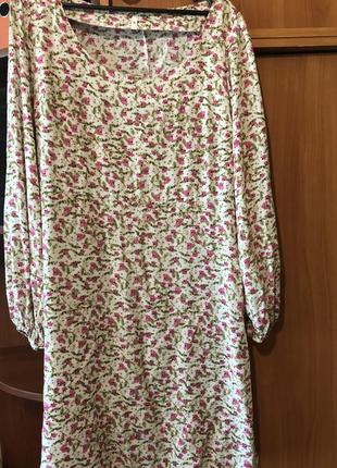 Лёгкое платье в цветочный принт
