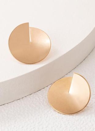 Серьги в стиле zara 2