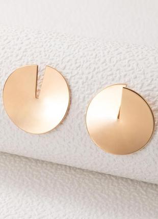 Серьги в стиле zara 7
