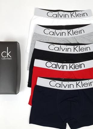 Боксери труси комплект 5шт calvin klein. набір трусів для чоловіків у коробці кельвін кляйн. спідня білизна набір7 фото