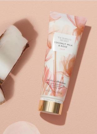 Уцінка! лосьйон для тіла coconut milk and rose victoria´s secret1 фото