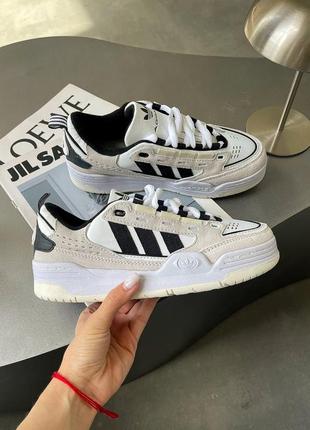 Стильные женские кроссовки adidas adi2000 white beige black бежевые