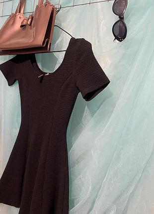 Little black dress 5