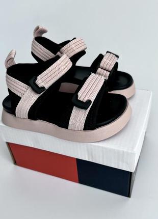 Босоножки для девочек 2