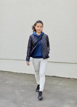 Стьобана куртка uniqlo pufftech тепла з підкладкою