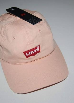 Кепка levis