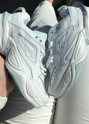 Жіночі шкіряні кросівки nike m2k tekno triple white найк м2к1 фото