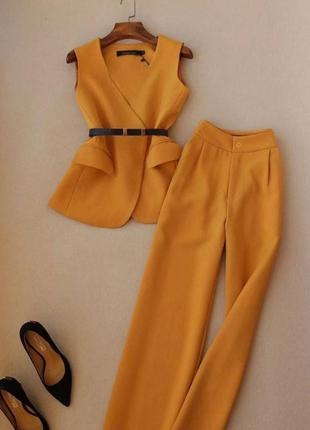 Женский костюм двойка