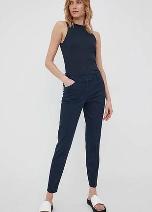 Хлопковые брюки чинос tom tailor модель mia xl/42 размер