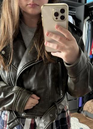 Zara шкіряна куртка