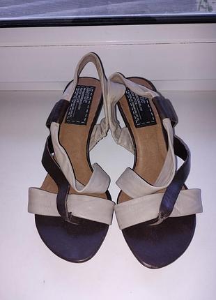 Шкіряні босоніжки bertie