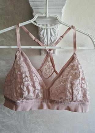 Ажурный гипюровый пудровый бюстгальтер