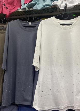 Футболка зі стразами oversize