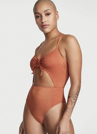 Купальник victoria’s secret, размер s оригинал,новый с биркой.