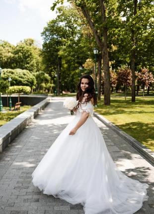Весільна сукня пишна сяюча бісер вишивка9 фото