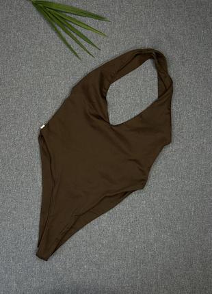 Слитный купальник xs. коричневый купальник. слитный коричневый купальник