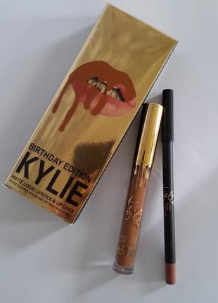 Помада и карандаш для губ